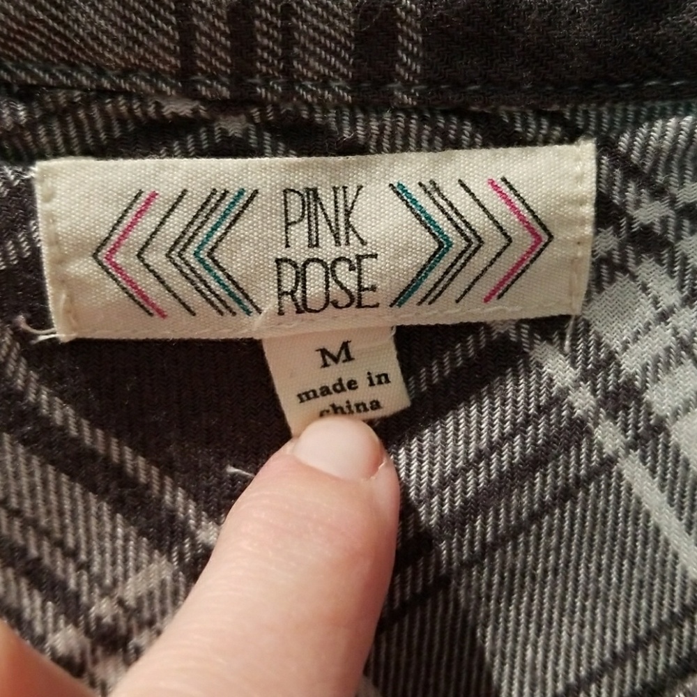 Ladies shirt - Picture 2 of 3